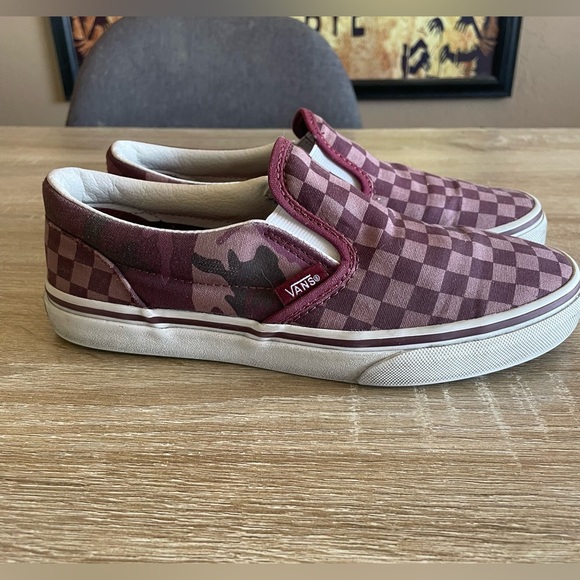Vans Classic Slip ons checkered and Camo women’s size 6 kids size 4.5 - Picture 2 of 8